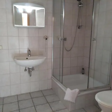 Zur Eiche Hotel