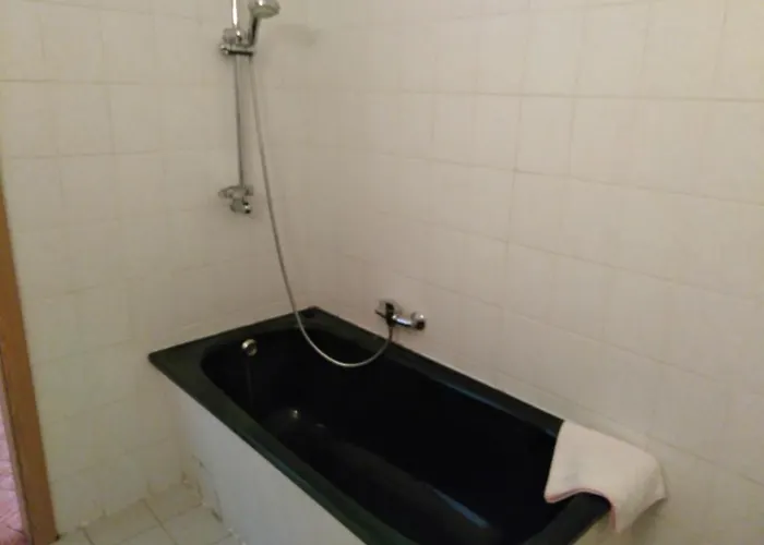 Hotell Zur Eiche Elsteraue